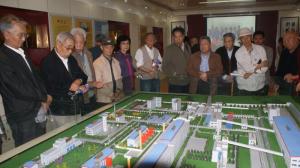 2013年5月7日，洛陽市委市政府離退休老干部到我廠視察工作